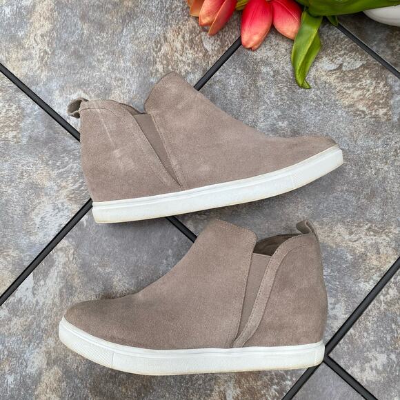 Blondo Taupe Suede Leather Georgette Waterproof Booties Womens Side Zip Size 9 - Picture 7 of 11